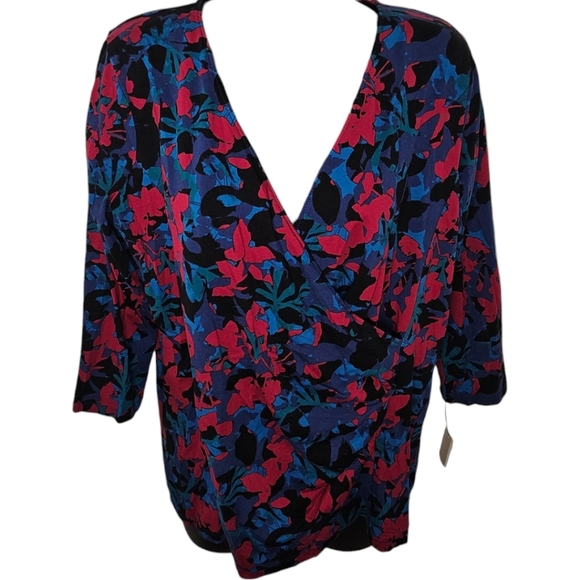 NWT Talbots Floral V-Neck 3/4 Sleeve Cross-Over Top - Picture 1 of 3